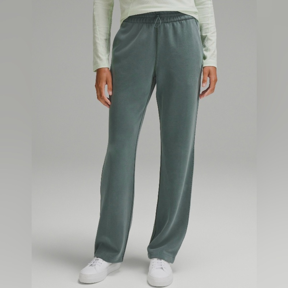 lululemon Softstreme pants women’s teal jade green size 0 regular length